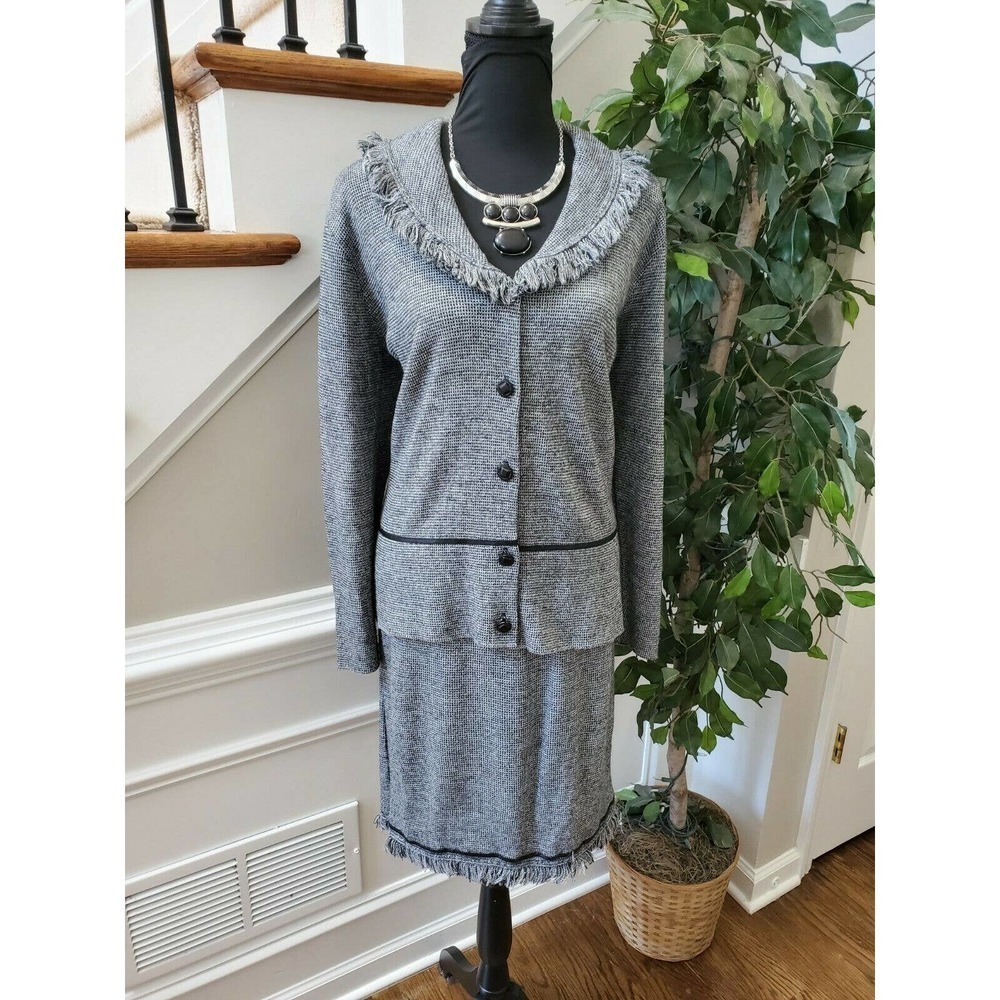 Karen Lessley Women's Gray 100% Acrylic Long Sleeve Button Two Piece Suits Small